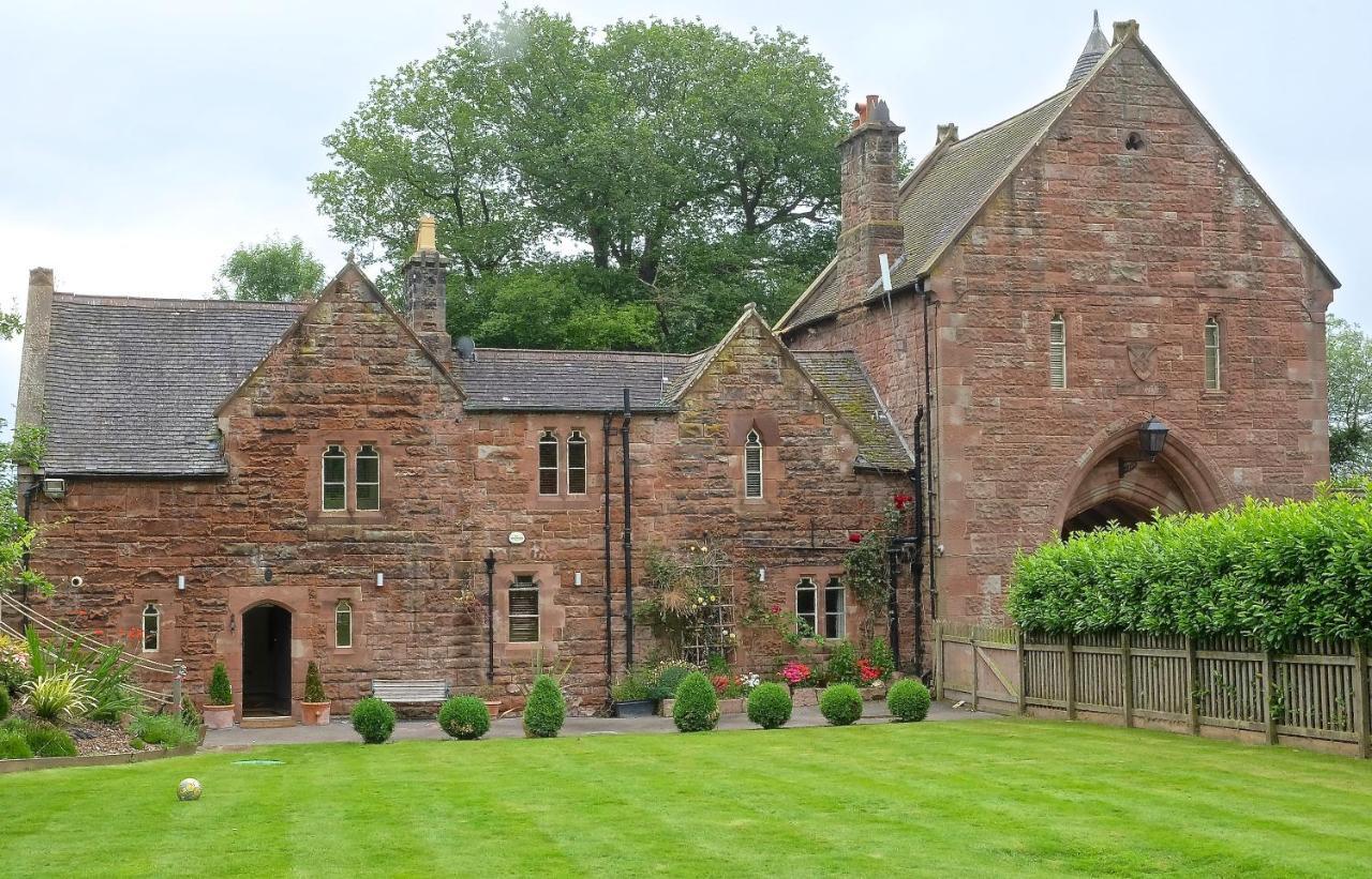 Peckforton Castle Tarporley Exterior photo